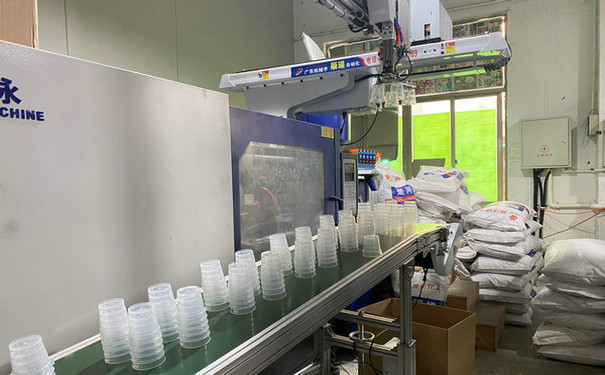 TPE軟膠注塑成型 TPE軟膠注塑成型