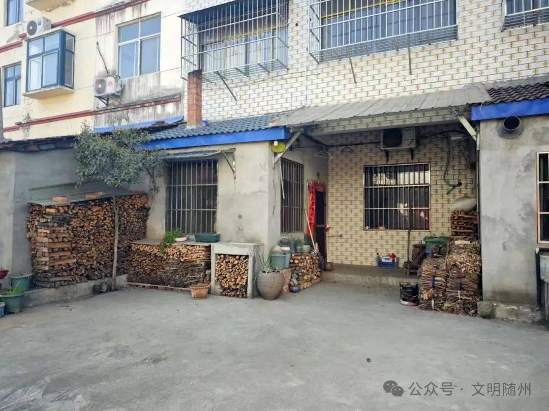 曾都府河四五咀村“四清兩拆”改善居住環境:室內環境改善
